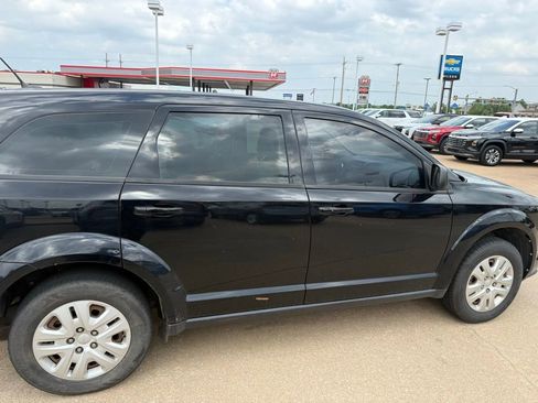 Used 2015 Dodge Journey American Value Package w/ Flexible Seating Group FWD image 5