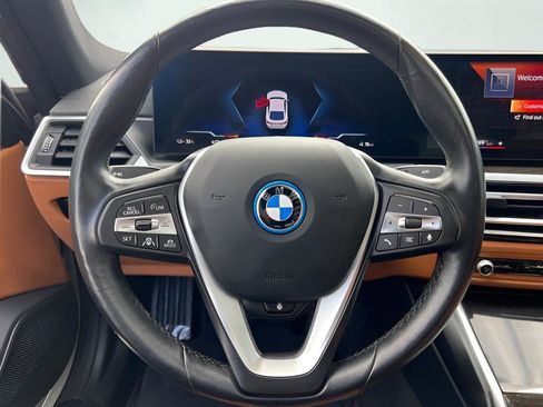 Used 2023 BMW i4 eDrive35 RWD image 48