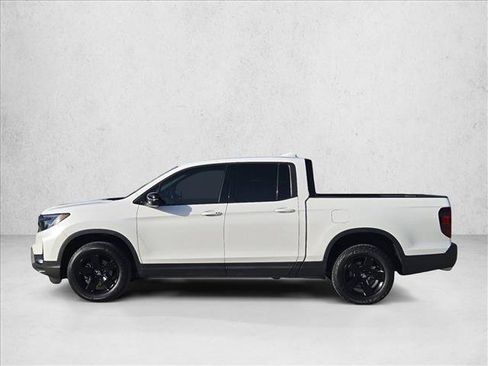 Used 2025 Honda Ridgeline Black Edition image 9