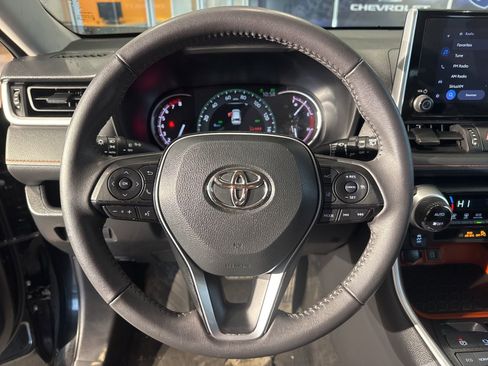 Used 2024 Toyota RAV4 Adventure image 19