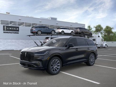 New 2026 Lincoln Aviator AWD image 1