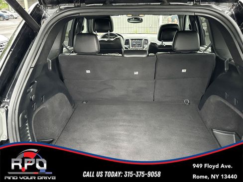 Used 2018 Jeep Grand Cherokee Limited AWD/4WD image 29