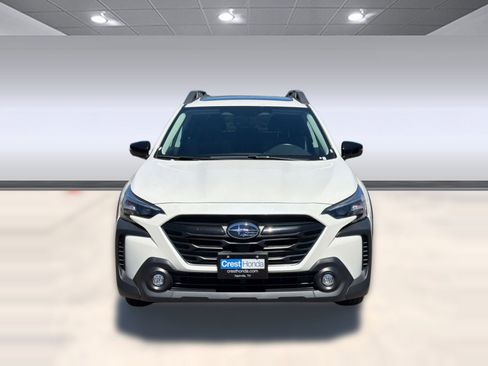 Used 2025 Subaru Outback Onyx Edition AWD/4WD image 6