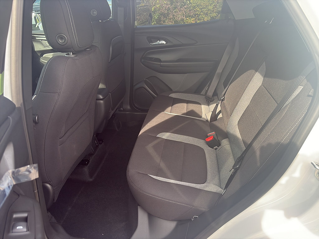 New 2026 Chevrolet TrailBlazer LT w/ Convenience Package FWD image 12