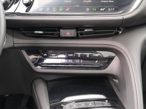 Used 2022 Buick Envision Essence w/ Technology Package I AWD/4WD image 24