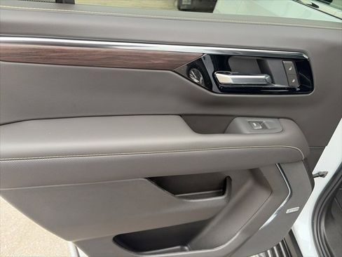 New 2026 Chevrolet Tahoe Premier w/ Sun And Tow Package image 12