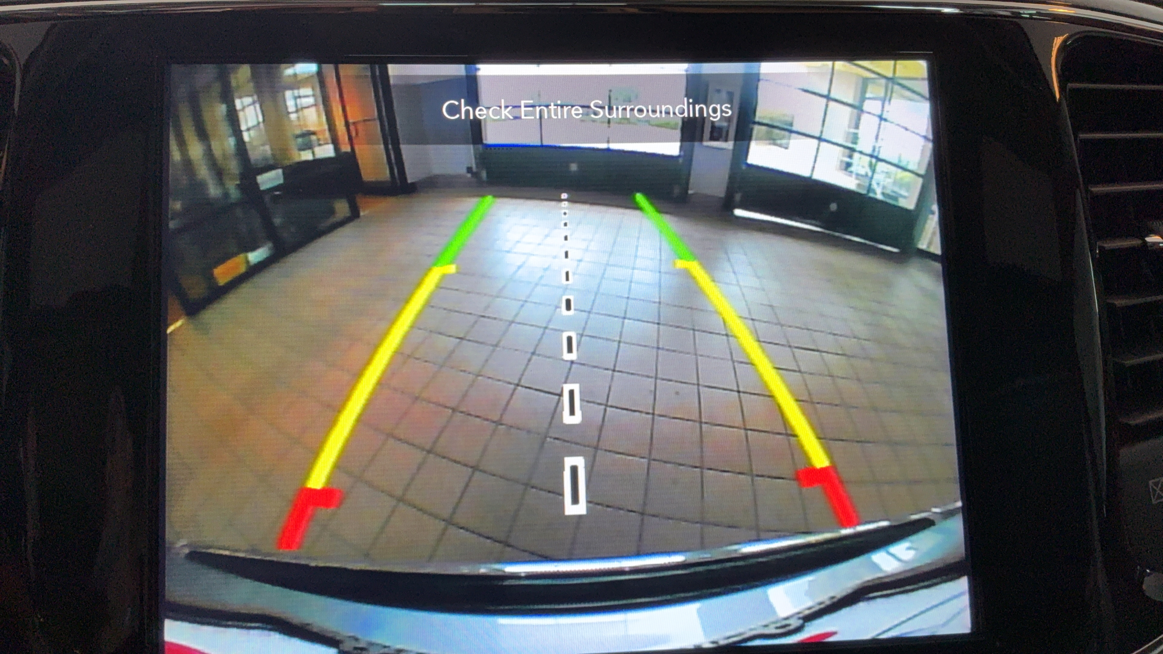 Used 2020 Jeep Grand Cherokee Limited RWD image 12