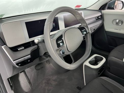 Used 2024 Hyundai Ioniq 5 SE image 21