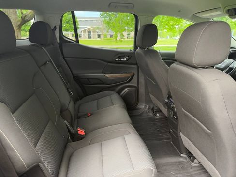 Used 2021 GMC Acadia SLE w/ Driver Convenience Package AWD/4WD image 30