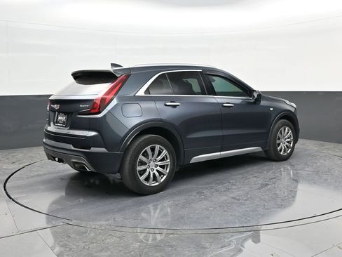 Used 2019 Cadillac XT4 Premium Luxury w/ Cold Weather Package image 7