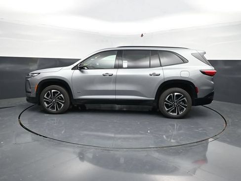 Used 2026 Buick Enclave Sport Touring AWD/4WD image 4