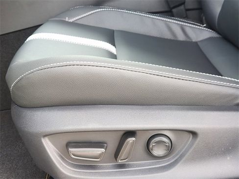 New 2026 Toyota Camry SE image 15