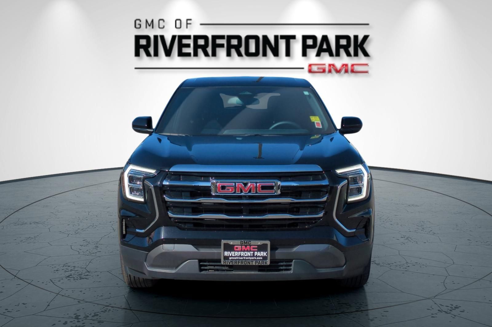 Used 2025 GMC Terrain Elevation AWD/4WD image 8