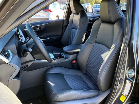 Certified 2025 Toyota RAV4 XSE image 8