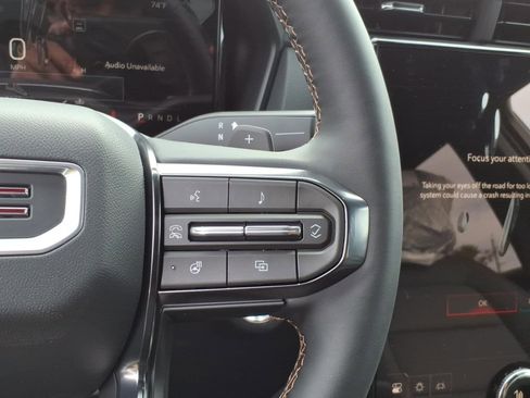 New 2026 GMC Terrain AT4 w/ Technology Package II AWD/4WD image 17
