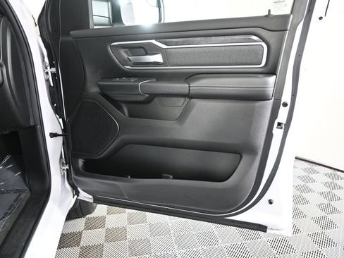 Used 2021 RAM 1500 Big Horn AWD/4WD image 13