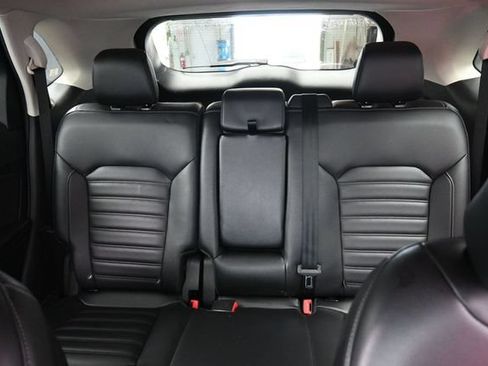 Used 2024 Ford Edge SEL AWD/4WD image 31