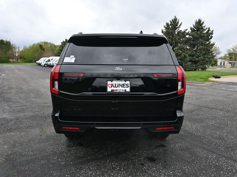 New 2026 Ford Expedition Max Platinum AWD/4WD image 9