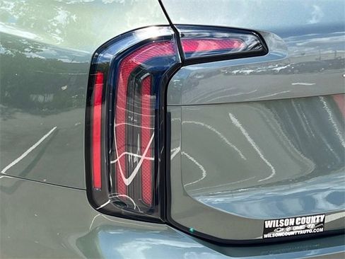 Used 2023 Kia Telluride EX X-Line image 10