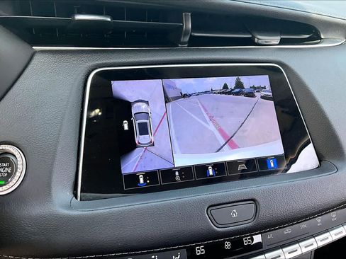 Used 2022 Cadillac XT4 Premium Luxury w/ Enhanced Visibility Package FWD image 26