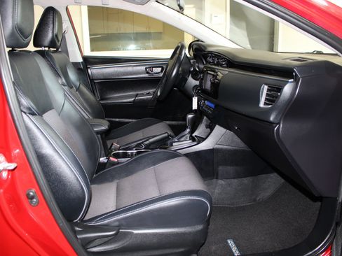 Used 2014 Toyota Corolla S FWD image 23