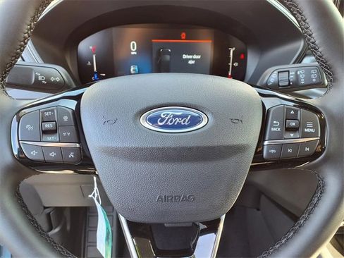 New 2025 Ford Escape SE image 14