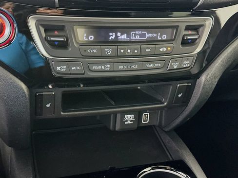 Used 2021 Honda Passport Touring image 15