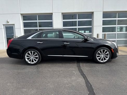 Used 2016 Cadillac XTS Luxury w/ Driver Awareness Package FWD image 3