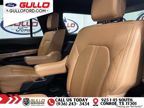 Used 2024 Ford Expedition Max Platinum AWD/4WD image 15