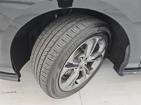 Certified 2023 Honda Accord EX-L image 37