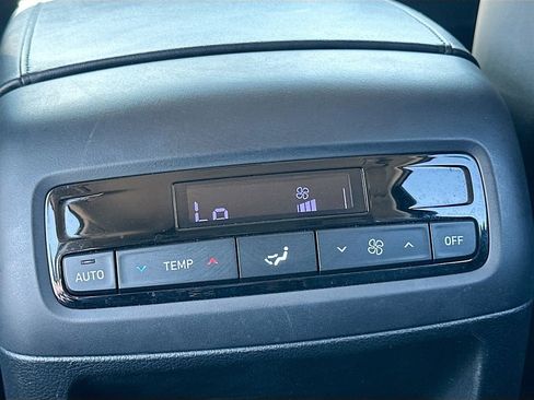 Used 2024 Hyundai Palisade SEL image 25