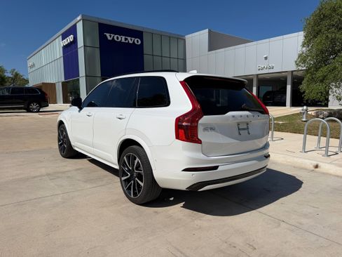 Certified 2023 Volvo XC90 T8 Plus w/ Protection Package AWD/4WD image 4