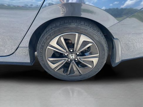 Used 2019 Honda Civic EX image 40