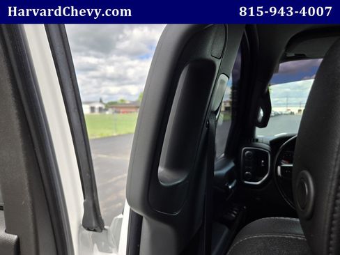 Certified 2021 Chevrolet Silverado 1500 LT Trail Boss w/ Convenience Package II AWD/4WD image 29