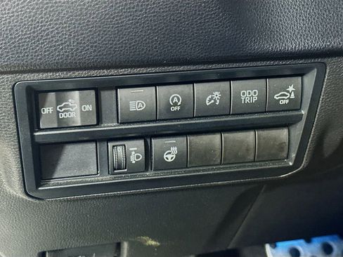 Used 2024 Toyota Tundra SR5 w/ SR5 Premium Package image 21