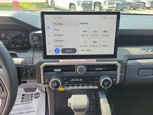 Certified 2026 Toyota Tacoma Limited AWD/4WD image 28