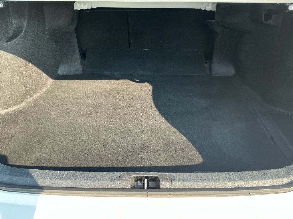 Used 2025 Toyota Camry LE FWD image 14