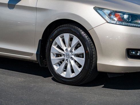 Used 2015 Honda Accord EX-L image 7