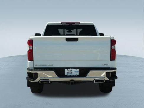 Used 2021 Chevrolet Silverado 1500 LTZ w/ Technology Package AWD/4WD image 8