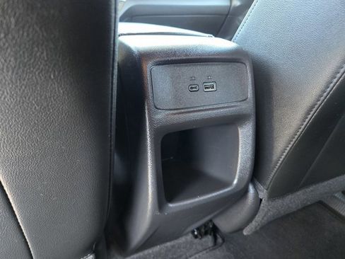 Used 2025 Buick Envista Preferred FWD image 29