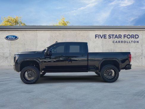 Used 2024 GMC Sierra 2500 Denali Ultimate AWD/4WD image 7