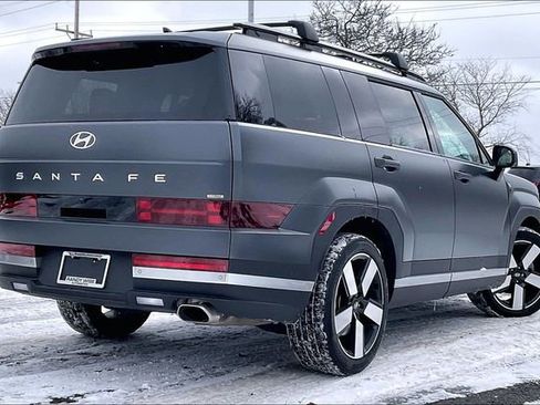 Used 2025 Hyundai Santa Fe Limited image 13