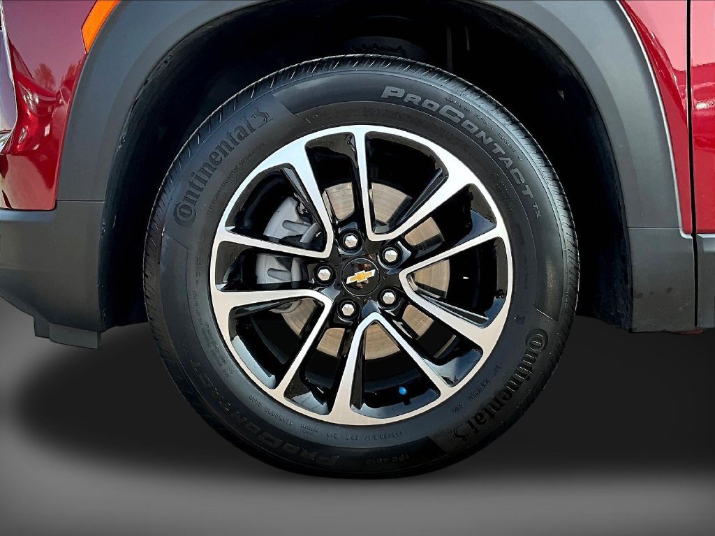 Used 2024 Chevrolet TrailBlazer LT FWD image 32