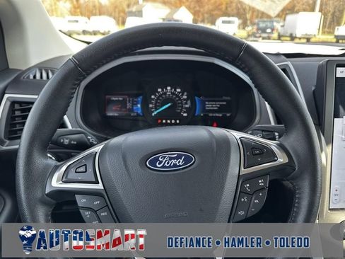 Used 2024 Ford Edge SEL image 19