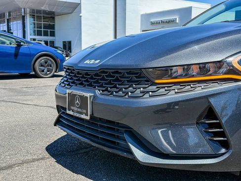 Used 2022 Kia K5 LXS FWD image 3