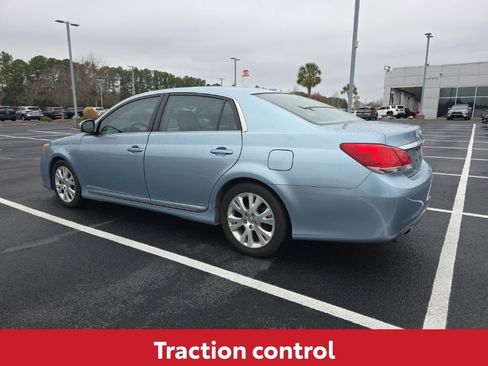 Used 2011 Toyota Avalon image 5
