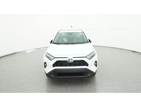 Used 2024 Toyota RAV4 XLE Premium w/ Weather Package AWD/4WD image 18