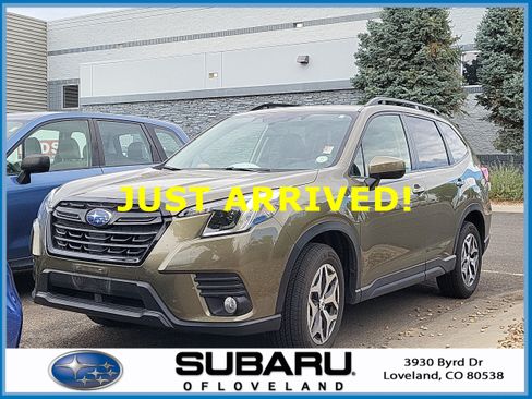 Used 2023 Subaru Forester Premium AWD/4WD image 1