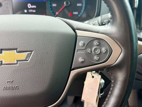 Used 2021 Chevrolet Colorado Z71 w/ Safety Package AWD/4WD image 36