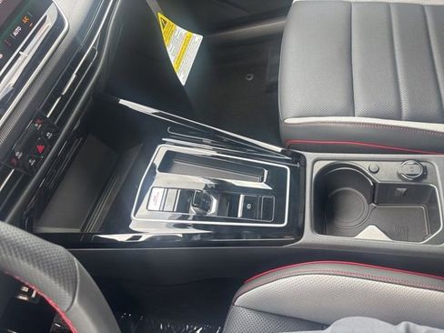 New 2025 Volkswagen GTI SE image 16